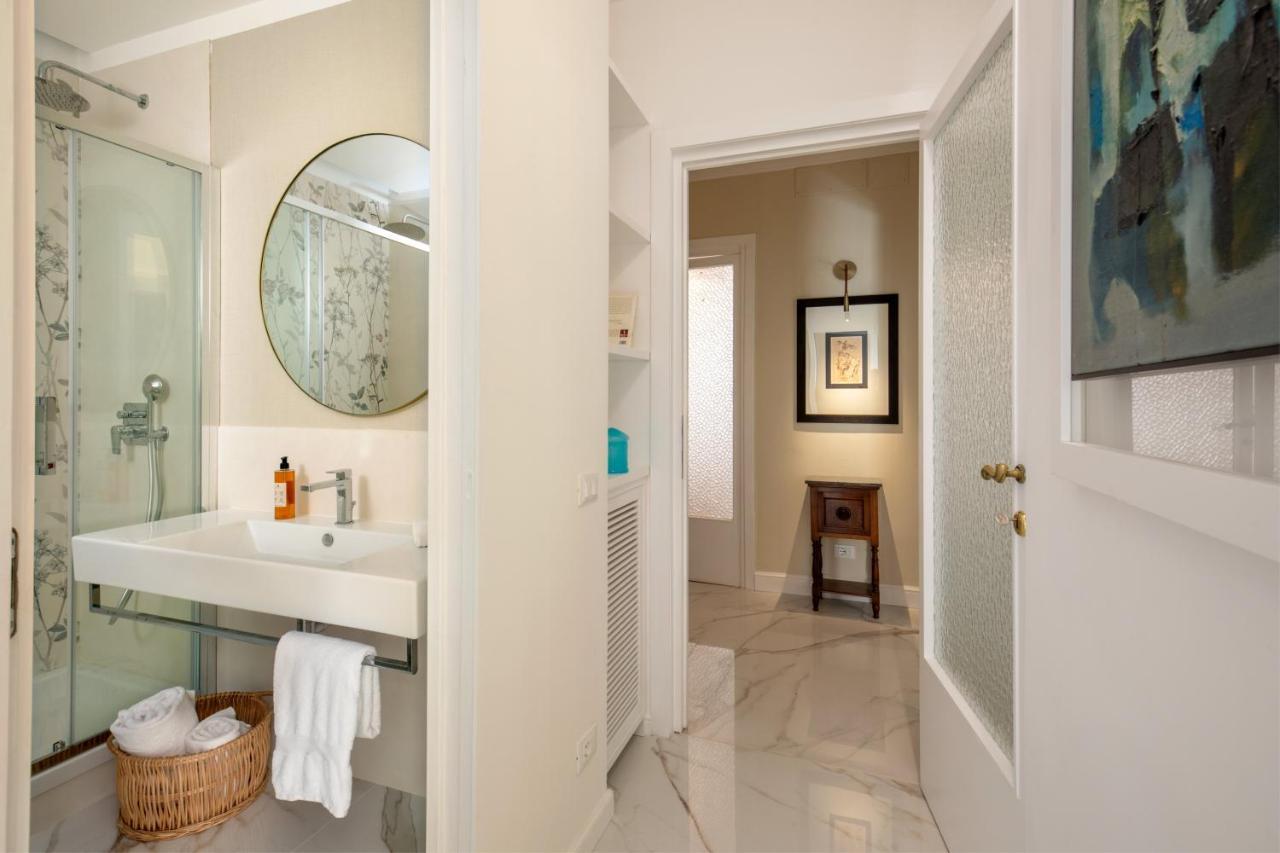 Casavignoni Luxury Apartment Near To Spanish Step Rom Exterior foto